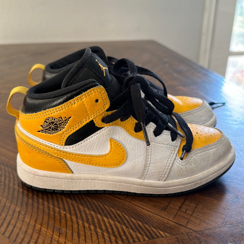Boys Nike